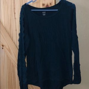 Adorable long sleeve tee with lace detail